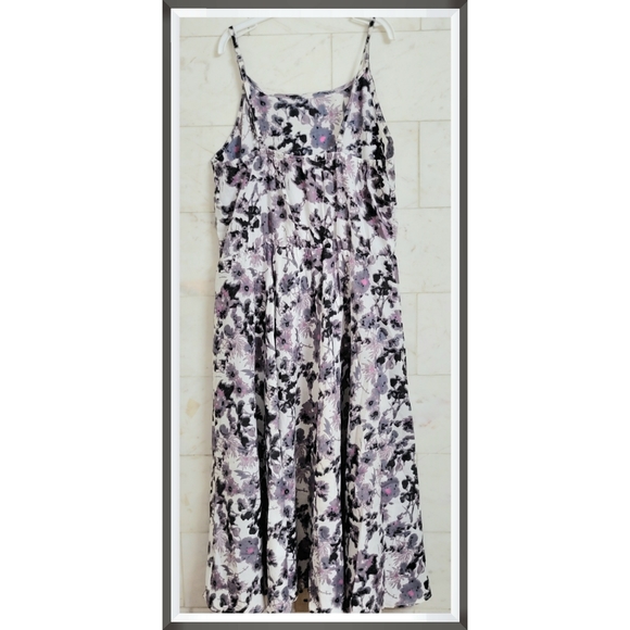 Floral Dress - Picture 3 of 6